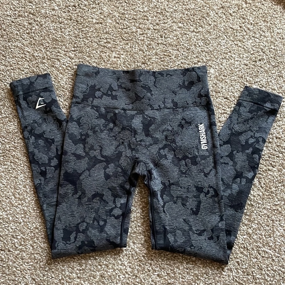 Gymshark adapt camo